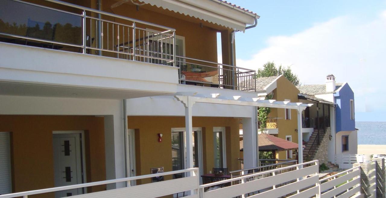 Intra Mare Apartment สกาลา โปเตมิอัส ภายนอก รูปภาพ