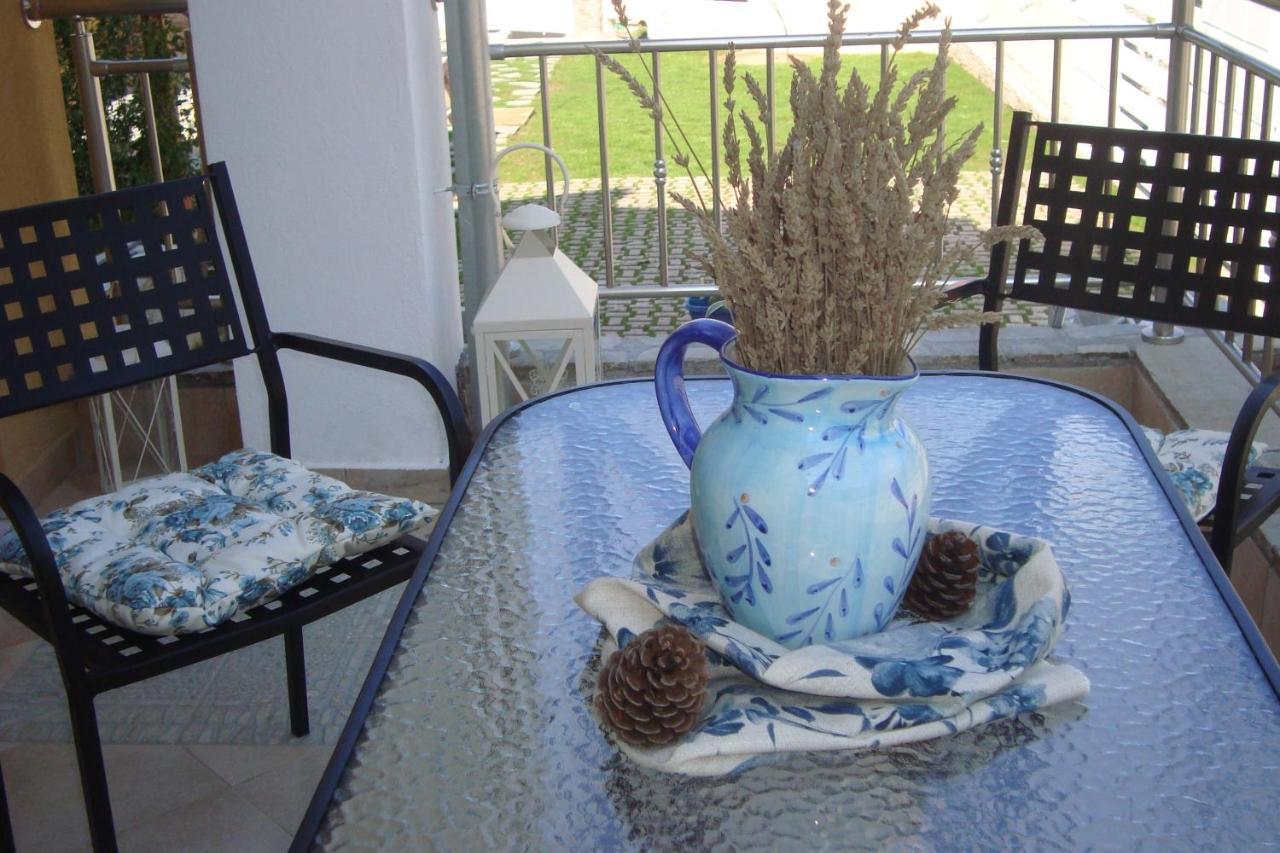 Intra Mare Apartment สกาลา โปเตมิอัส ภายนอก รูปภาพ